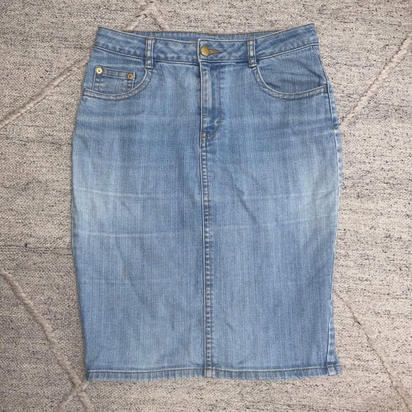 H&M Dresses & Skirts - H&M Denim Jean Skirt Blue